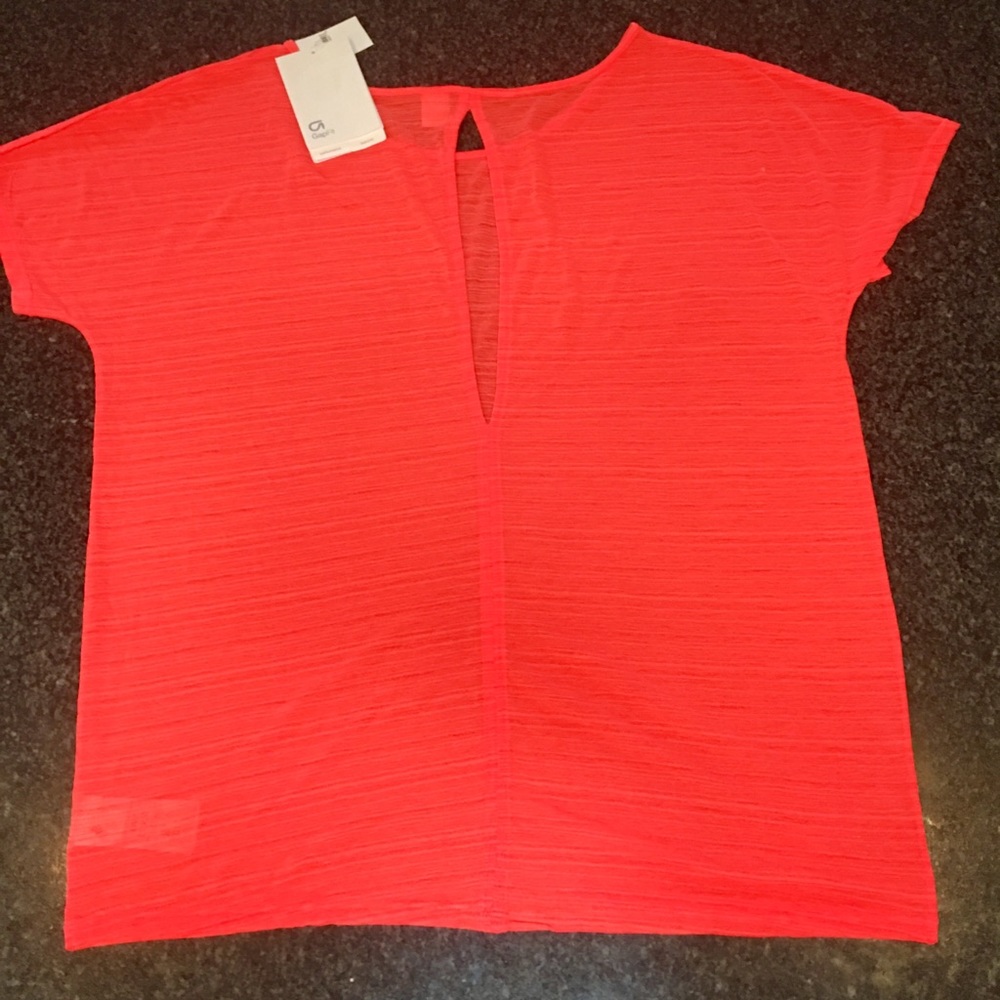 NWT GapFit Keyhole Back Short-Sleeve Workout Top - Picture 6 of 8